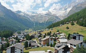 Mountain Retreat Studio: Idyllische Ferienwohnung In Saas-Fee